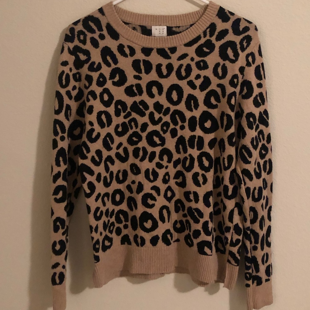Leopard pullover